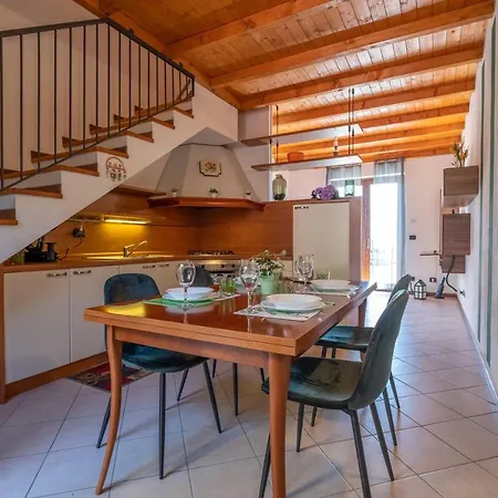 Happy Guest Apartments - Lake & Green Oasis Riva di Solto Exterior photo